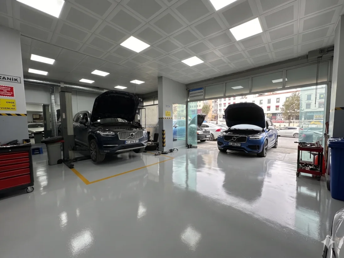 V Mekanik Volvo servis atölyesi